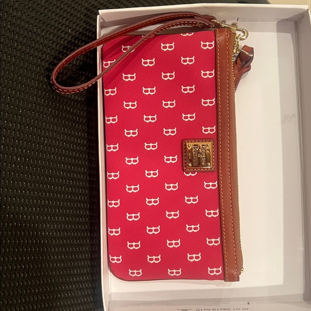 Dooney & Bourke Red Sox Wristlet! Perfect condition!